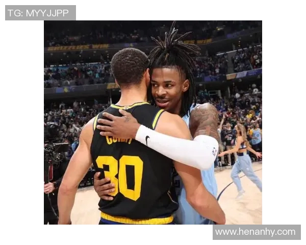 姚明与阮经天的跨界友谊与合作探索篮球与影视的无限可能 姚明与阮经天的跨界友谊与合作探索篮球与影视的无限可能