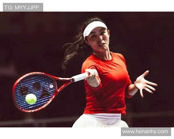 网球与篮球明星的竞技魅力与人生故事探秘